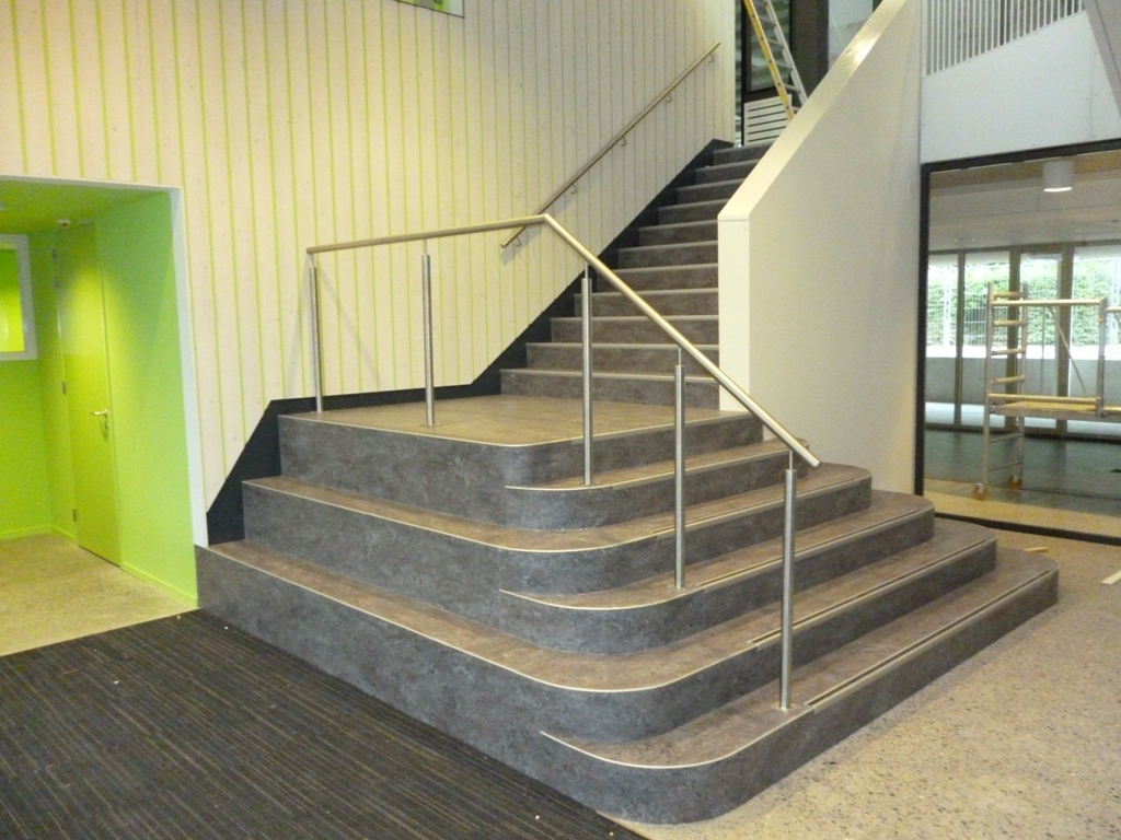 Rvs j vd mortel staal constructiewerken